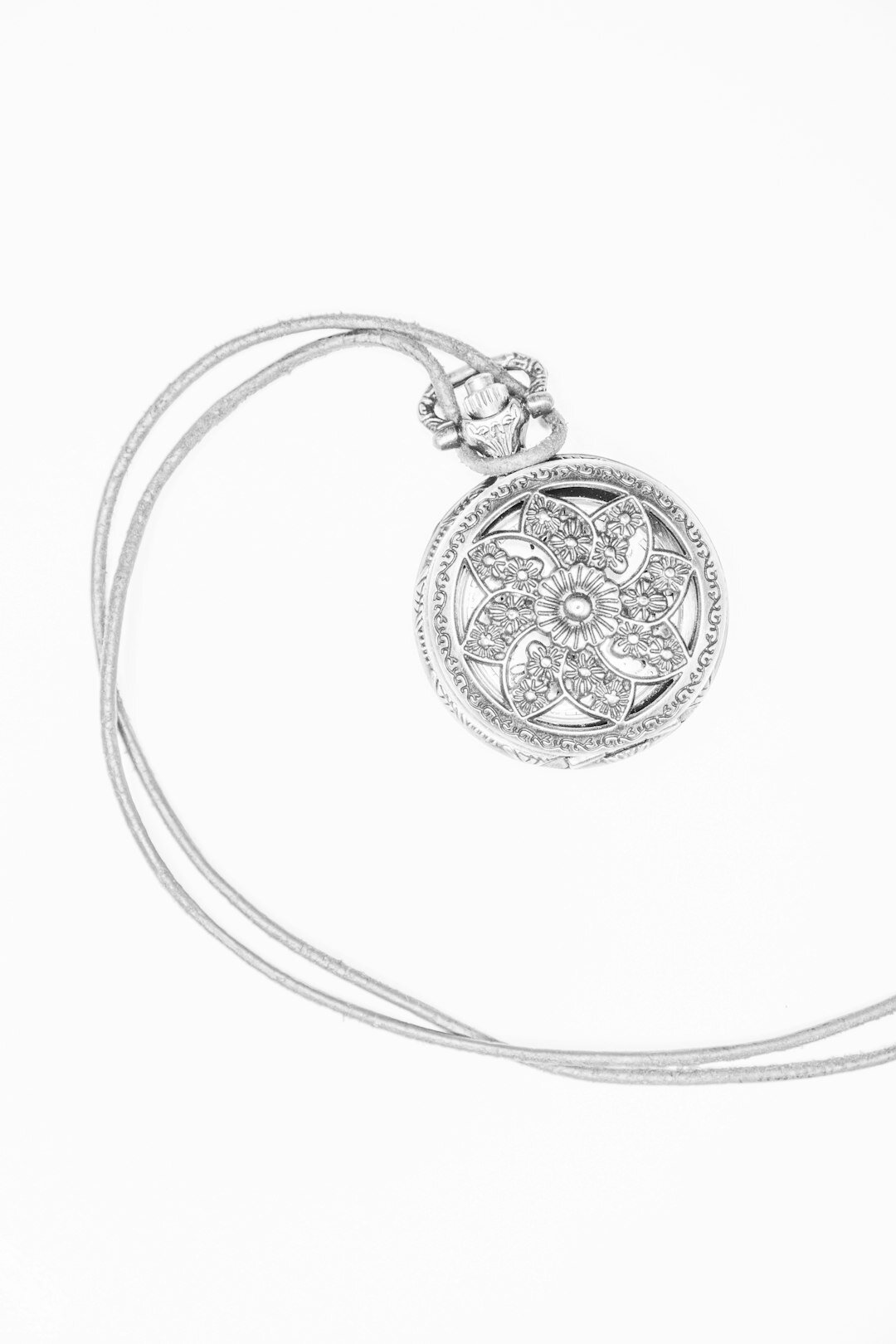 vintage diamond necklace close up